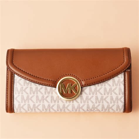 michael kors fulton large flap continental wallet|mk fulton.